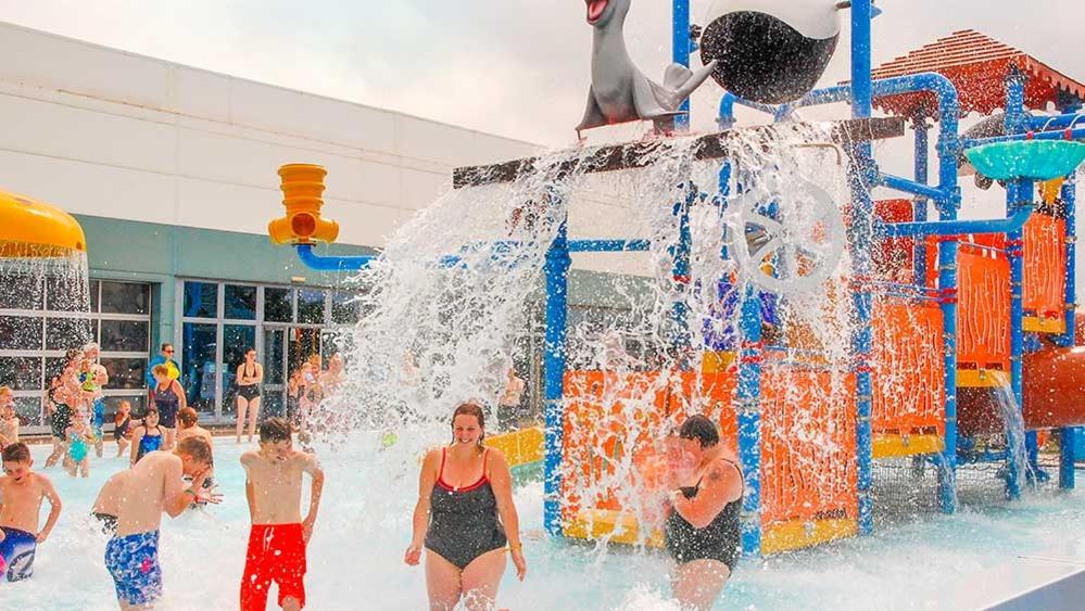 Unity Brean: Pet-friendly With Passes