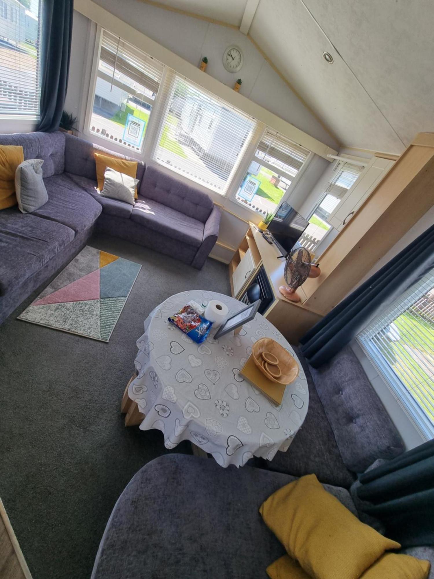 Unity Brean: Pet-friendly With Passes Campsite
